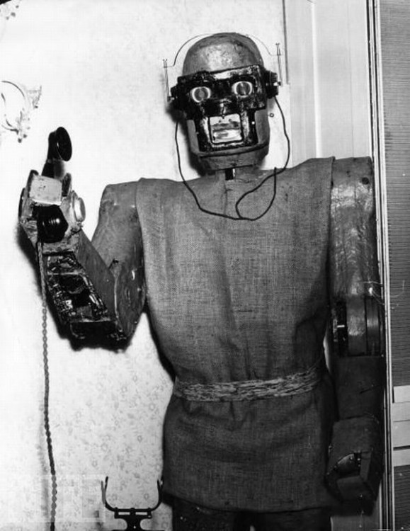 Robot qui décroche le téléhphone - Claus Scholz - 1964