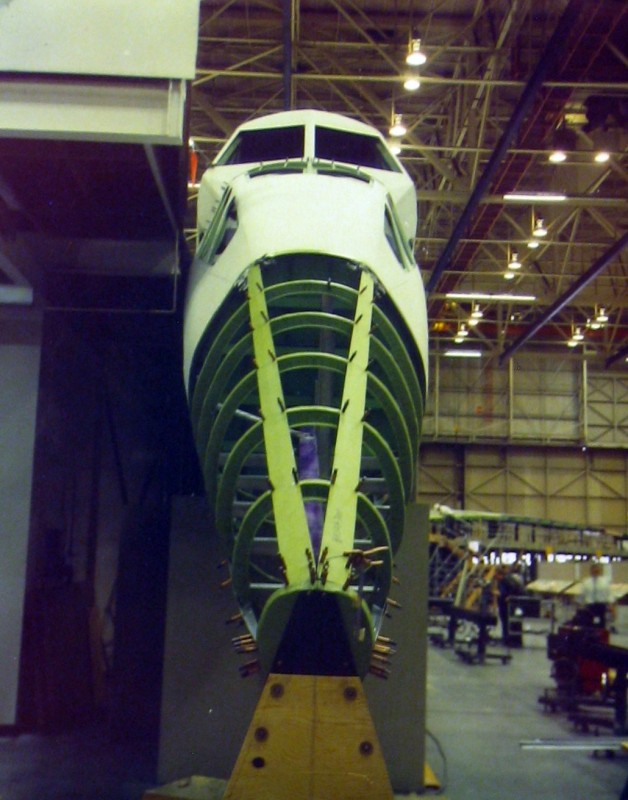 modele-Boeing-2707-supersonique-06